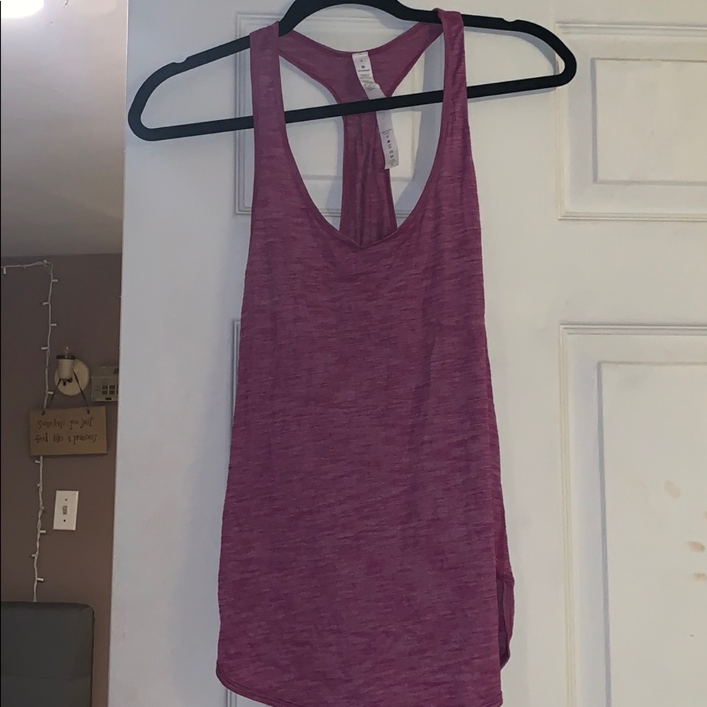 Lululemon tank